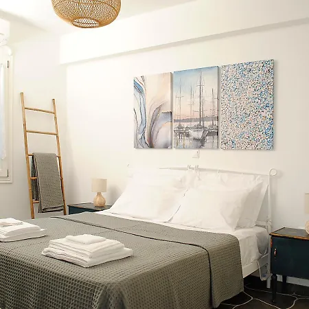 Sunrise View Lefkes Apartment *